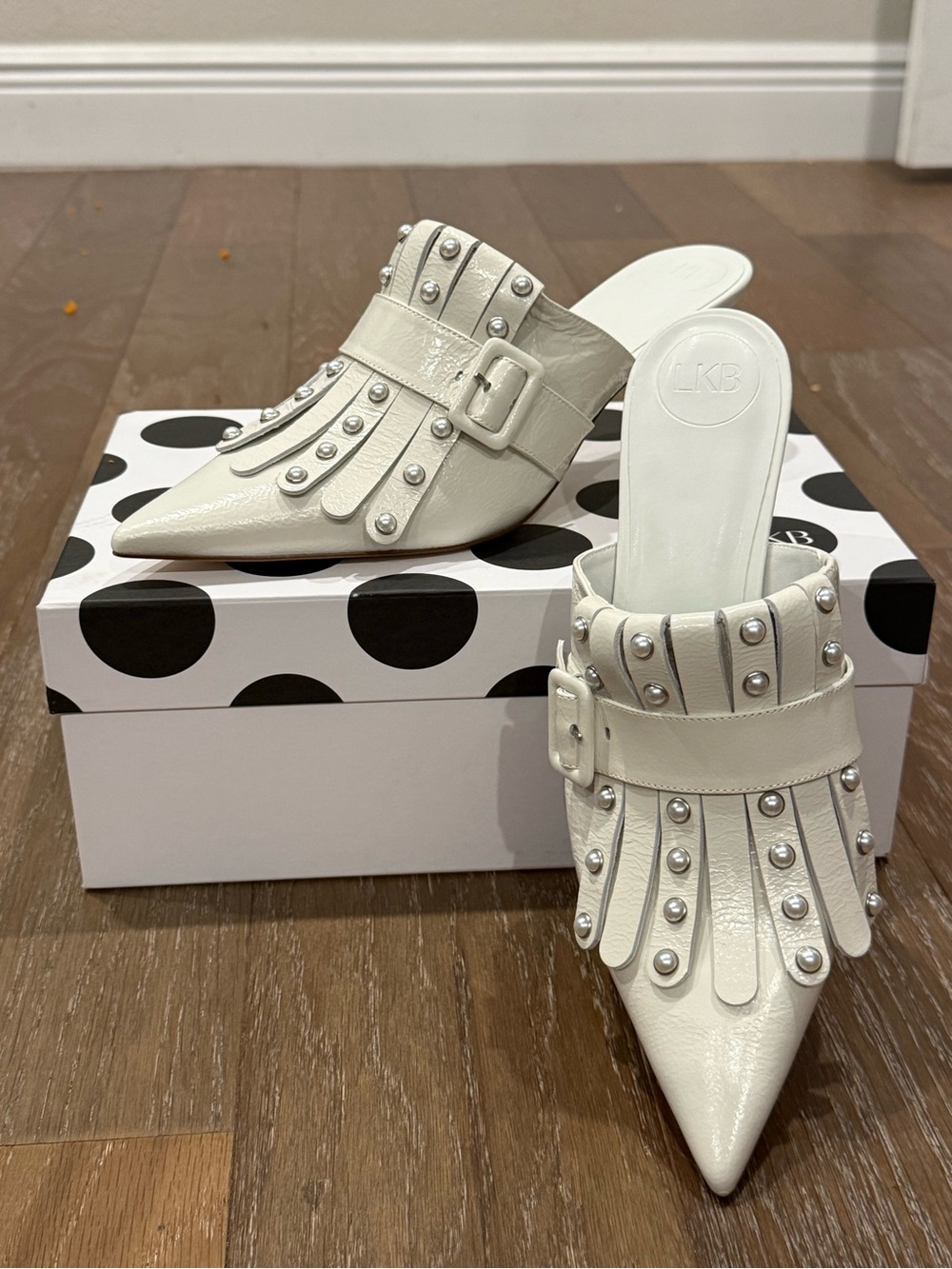 LK Bennett Cream Ecru Crinkled Patent Slide Mule Size 41